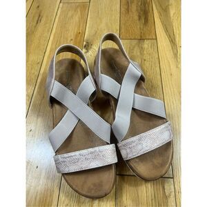 NWOB Henry Ferrara Womens Sandals Size 8.5